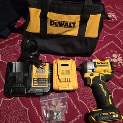 Dewalt 1/2 Impact Wrench 