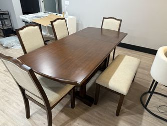 Dining table 6 seater