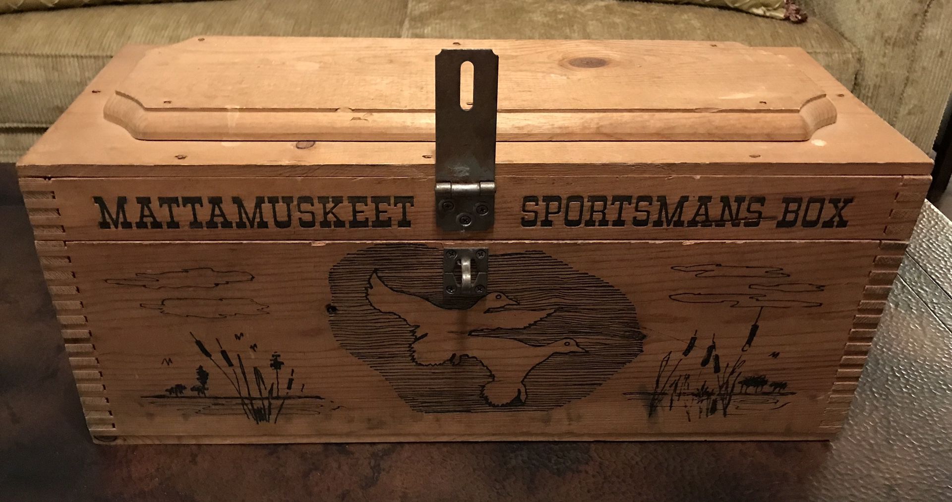 Sold at Auction: Vintage Wood Mattamuskeet Field Box w/ Tray