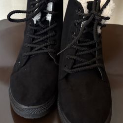 Girl Boots 
