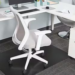 Carpet Chair Mat, 36" x 48'' (black)