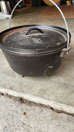 Lodge 12" Dutch oven