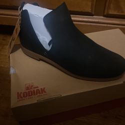 Women’s  Short  Bottle Boots