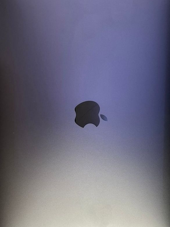 Apple MacBook Pro with Touch Bar

