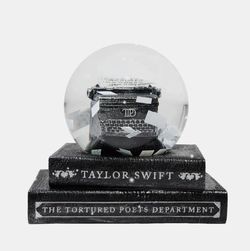 Taylor Swift - The Tortured Poets Department Snow Globe