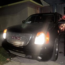 2008 GMC Yukon XL Denali