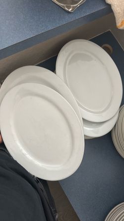white restaurant-style oval platters