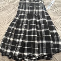 Plaid Skirt & White tank top