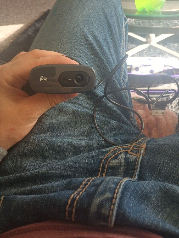 720p Logi Camera