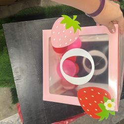 Balloon Box Centerpiece