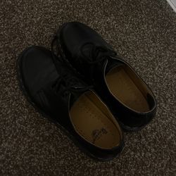 Dr. Martens Black