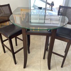 Bistro Table With 2 Chairs