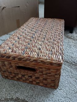 Beautiful woven wicker and wood storage box