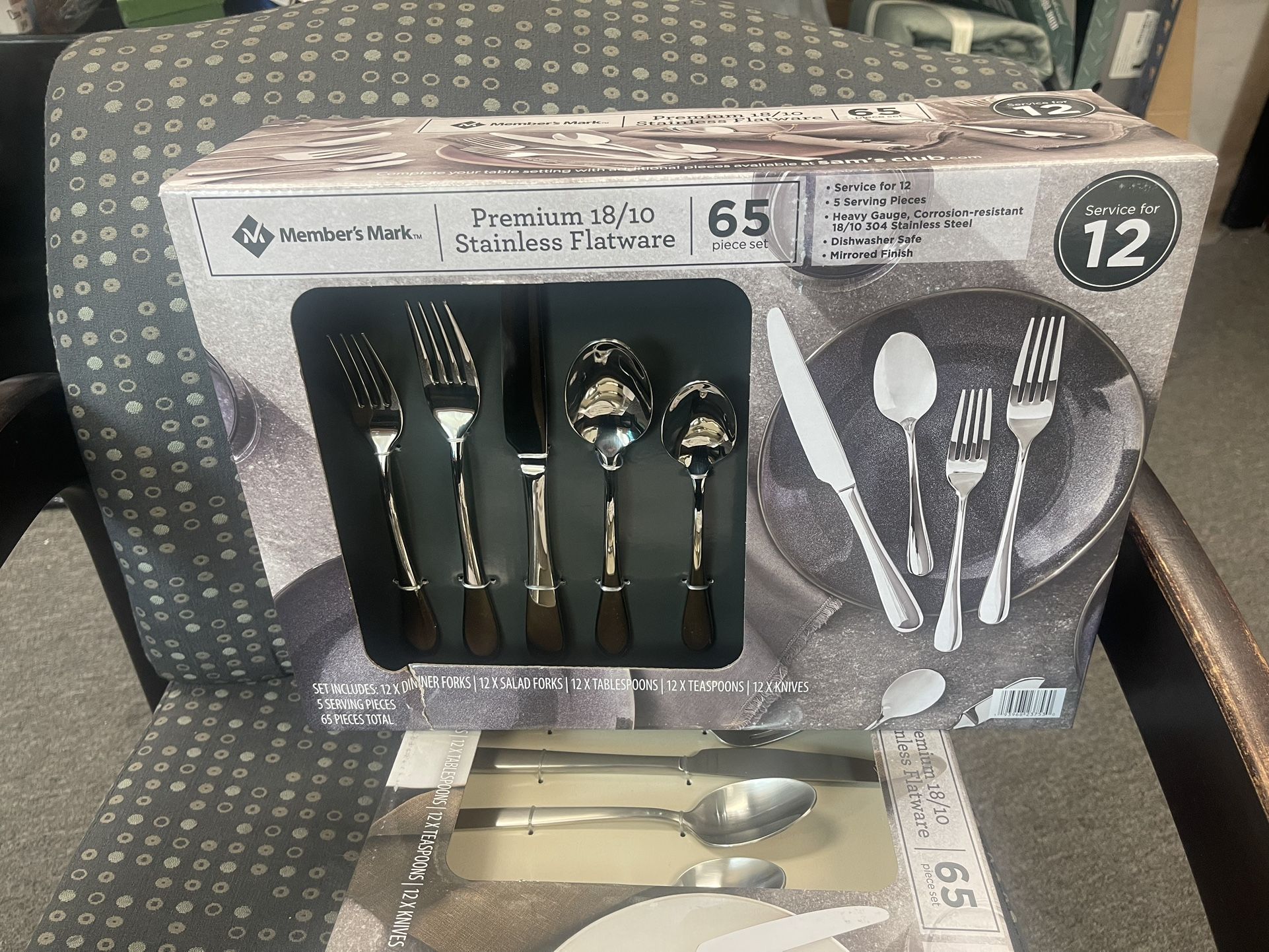 Mainstays 48 Piece Flatware Set for Sale in Houston, TX - OfferUp