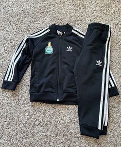 Adidas Unisex Toddler Tracksuit (4T)