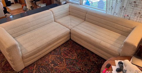 CB2 Strato Sectional