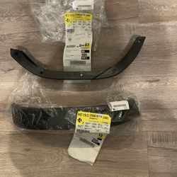 Camaro Set (two) Driver and Passenger Front Tire Deflector 