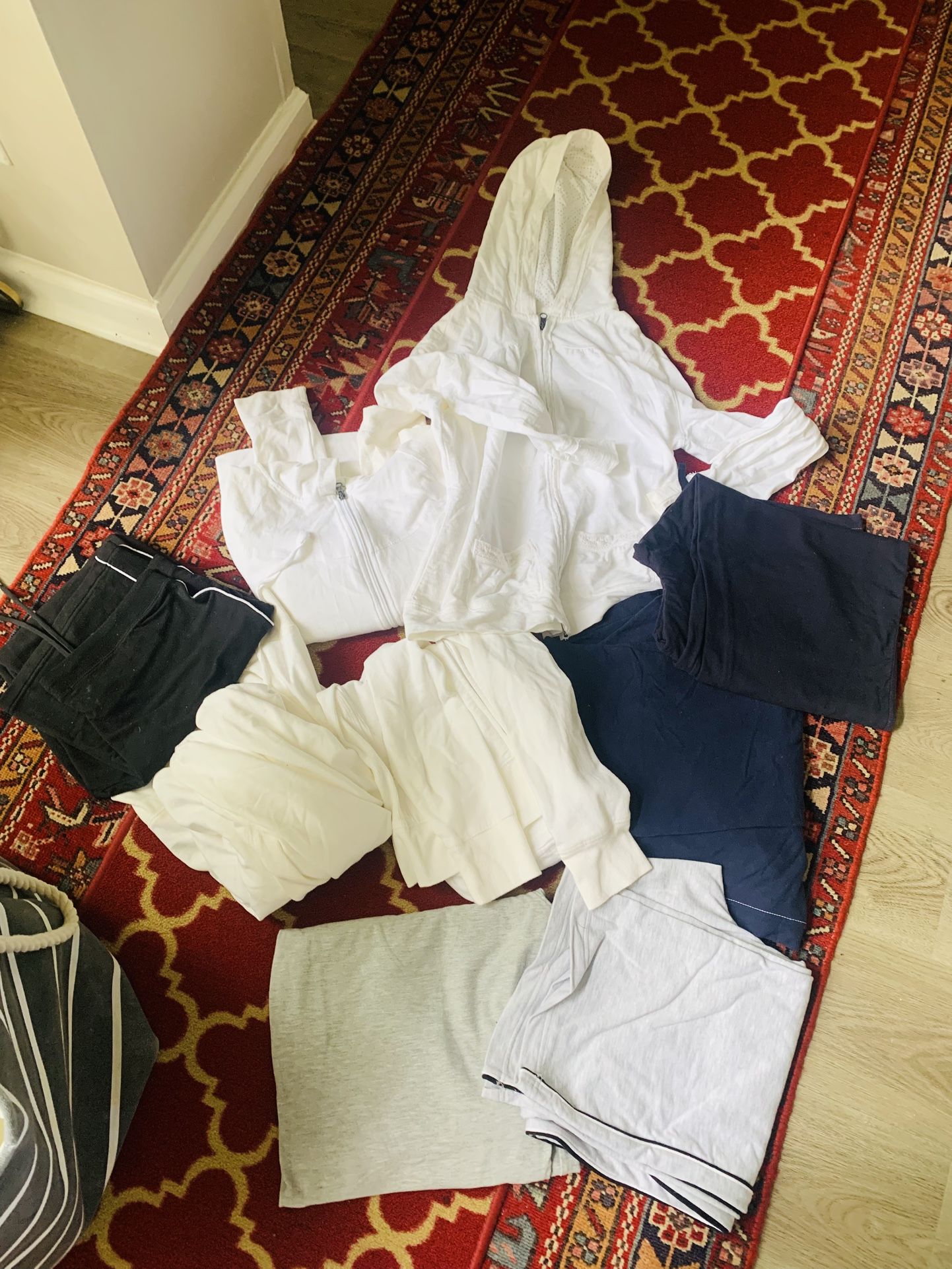 Active Women Size Medium /Large Pants And Hoodie Cotton Lot 