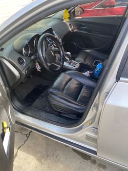 Chevrolet Cruze Silver Sedan