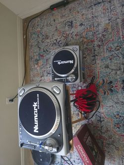 Complete Vinyl DJ Setup – Numark TT200s + RANE SL1 + Odyssey Cases – $600 OBO
