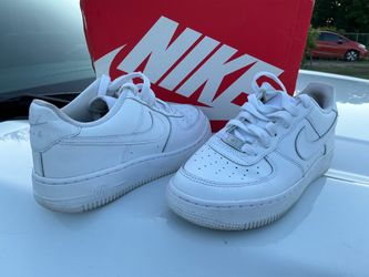 Nike Air Force ones size 5.5 men’s 7 women’s