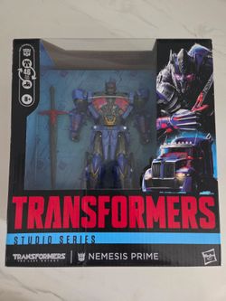 Transformers Studio Series Nemesis Prime Figure