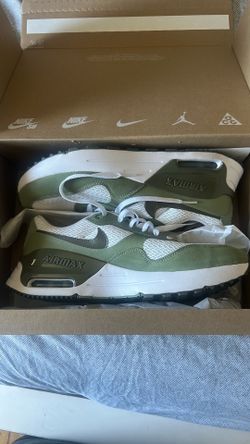 Nike Airmax White/ Olive green Size 11