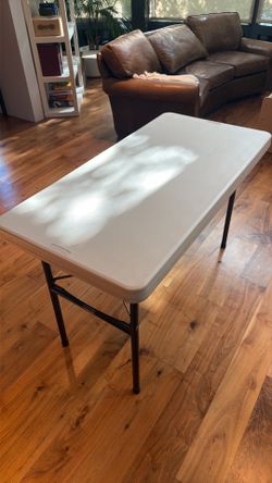 Folding table24x48
