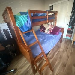 Twin  Over Full Bunk Bed