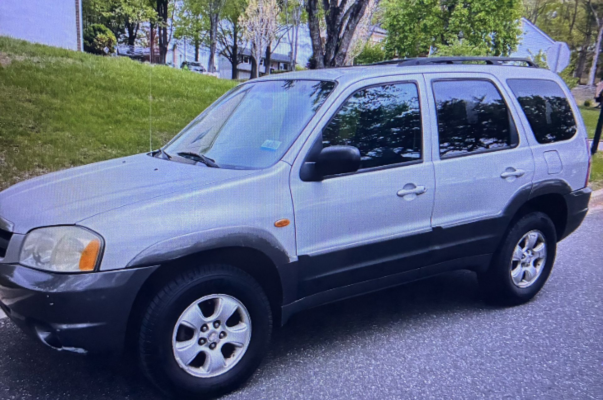 2004 Mazda Tribute
