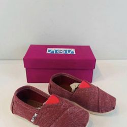Brand New Toddler Girls Pink Wash Canvas Flats- Avail in size 6,7,8