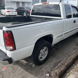 Parting Out 99 Thru 06 Sierra Silverado OEM Parts LS Swap Short Bed SS Denali 5.3