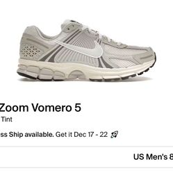 NIKE ZOOM VOMERO 5 / SZ 8.5 $75