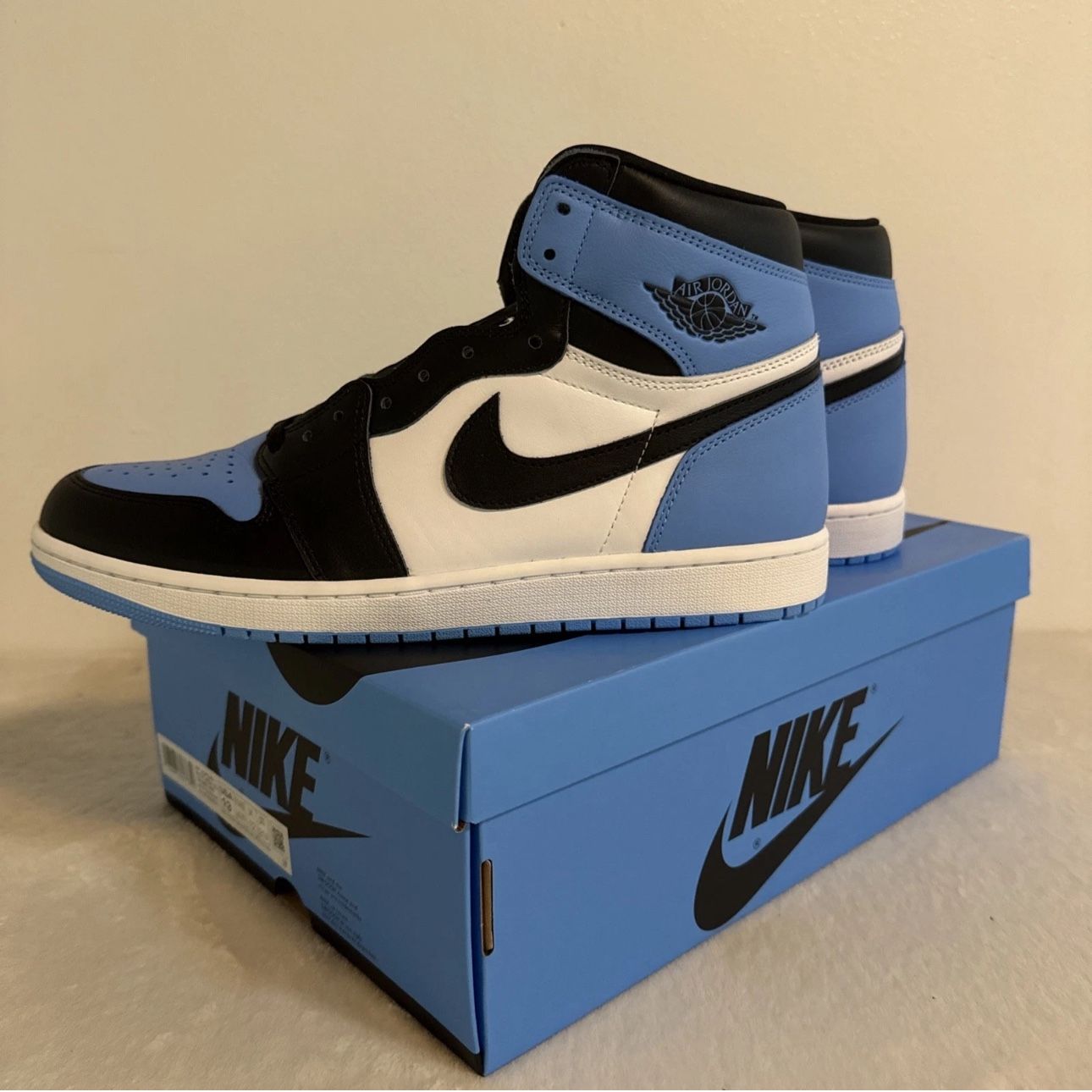 Jordan 1 High UNC Toe