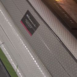 Sealy Posture-Pedic Diamond Series Mattress 