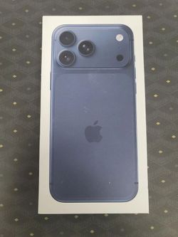 iPhone 17 Pro 6.3" (Unlocked) 256GB Deep Blue New