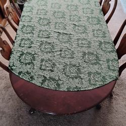 Dining Room Table With Chairs 