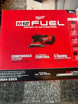 M12 FUEL 12-Volt Li-Ion Brushless Cordless 6 in. Random Orbital Sander Kit (3/32 in) with 2 Batterys