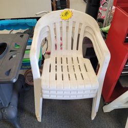 3 Chairs 