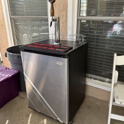 Kegerator Fridge