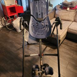 Teeter Inversion Table