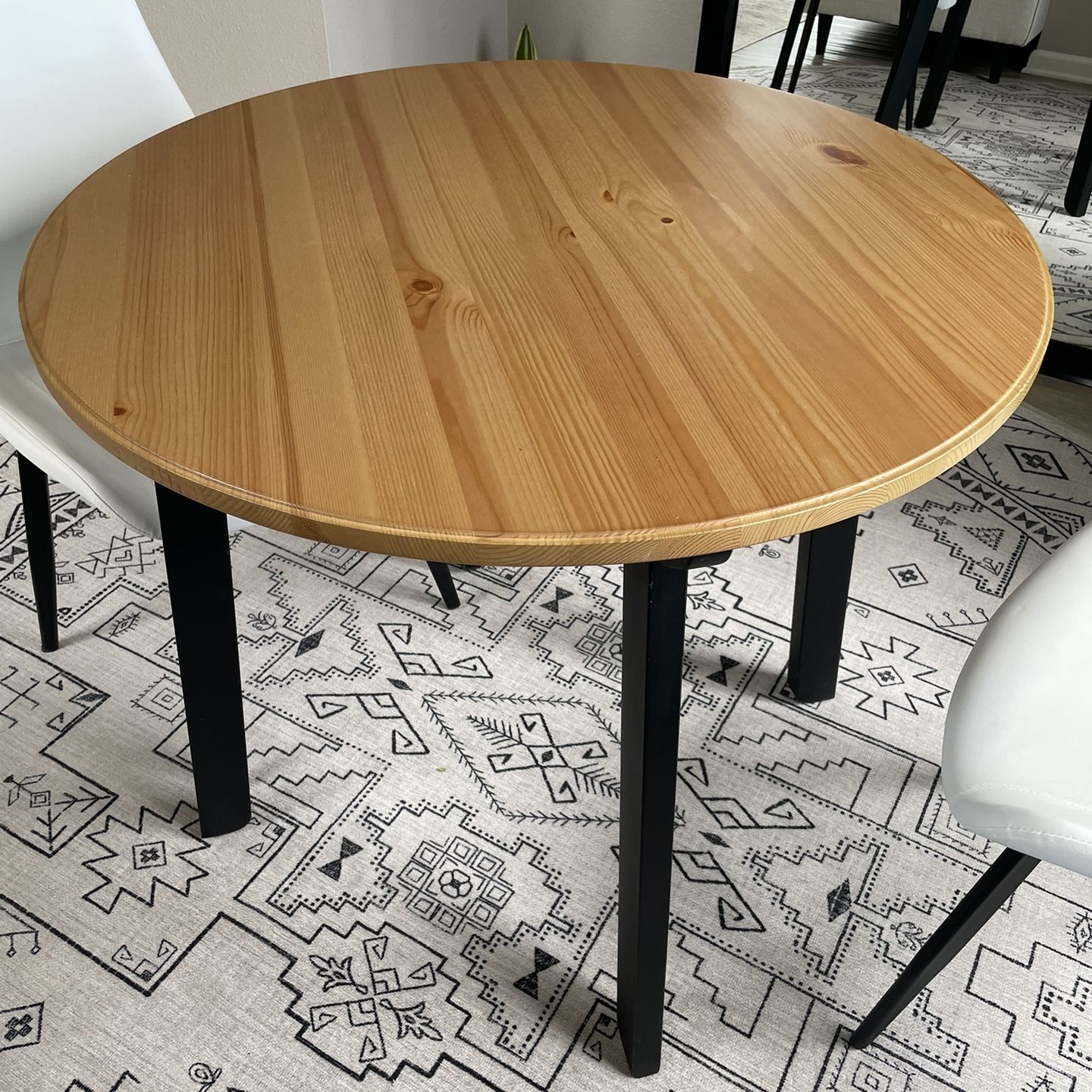 Ikea Gamlared Round Table for Sale in Temecula, CA - OfferUp