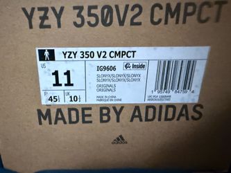 Yeezy 350 V2