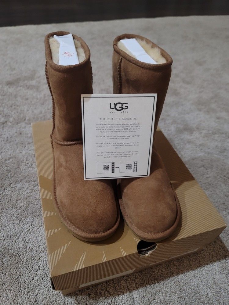 UGG Classic Short