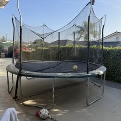 Trampoline