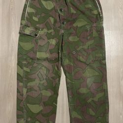 Vintage 60s Finnish Military Camo Cargo Pants 40x28