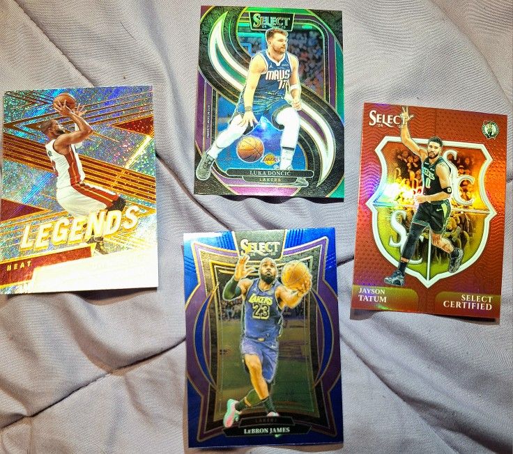 Basketball Cards Lot (4 Cards) - MAKE OFFER