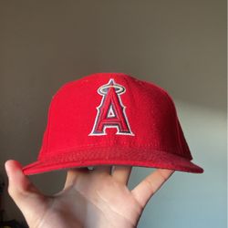 Angels Hat Size 7’