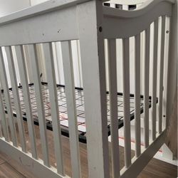 6-in-1 Convertible Crib