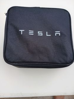 Tesla Model X Tow/Trailer Hitch Adapter